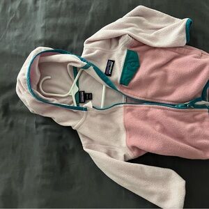 Patagonia baby sweater